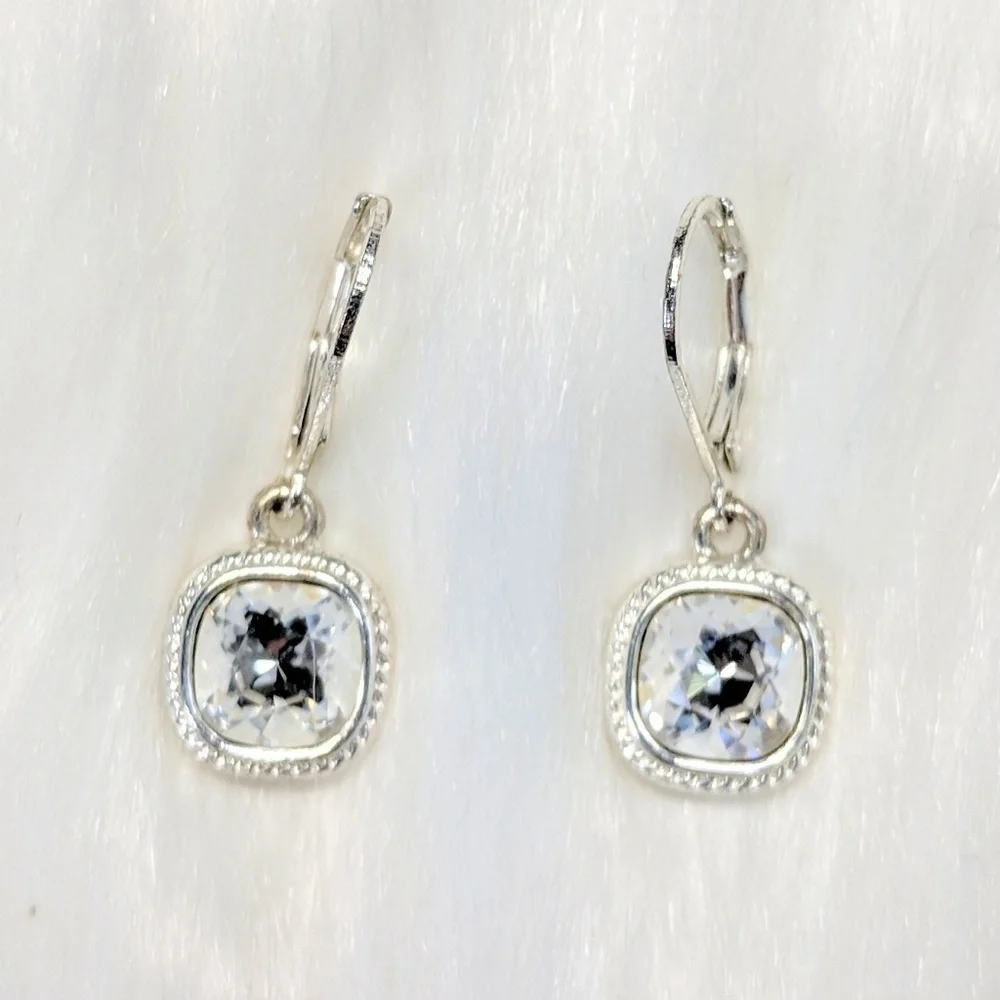 Infinity Crystal Drop Earring - Picture 4 of 4